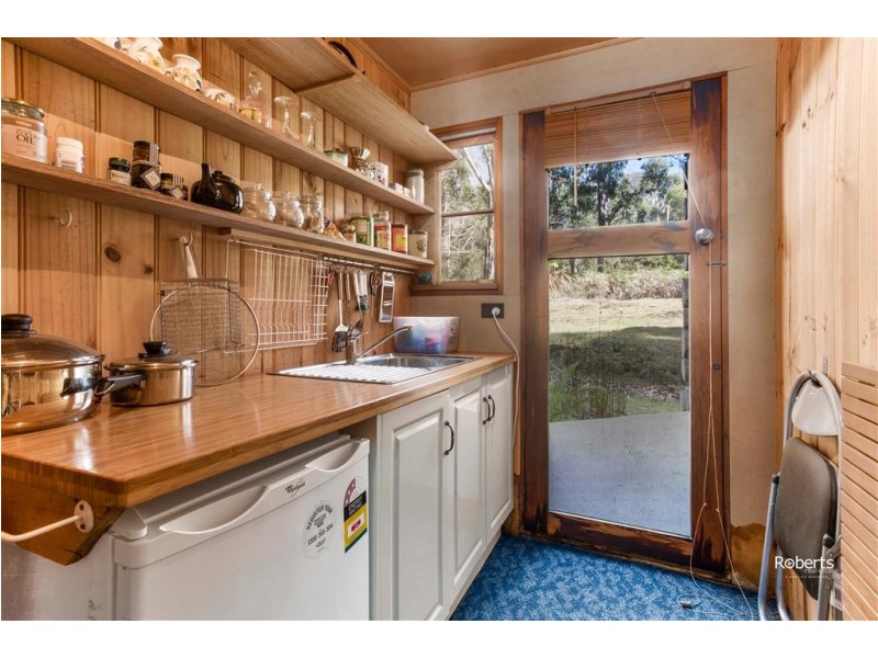 531 Larcombes Road, Reedy Marsh TAS 7304