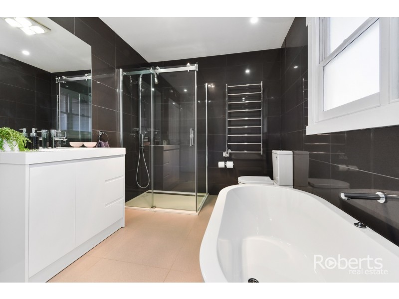 14 Valley Street, Trevallyn TAS 7250