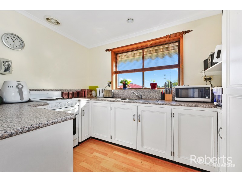 2/4 Virginia Grove, Prospect Vale TAS 7250