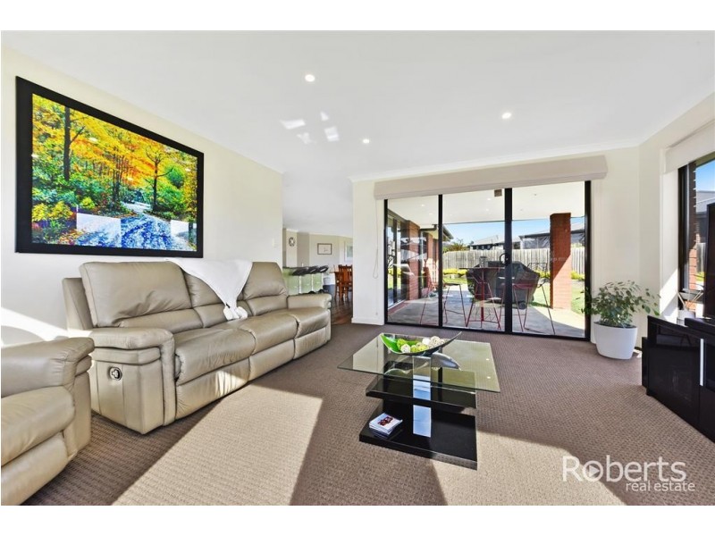 17 Comice Place, Newnham TAS 7248