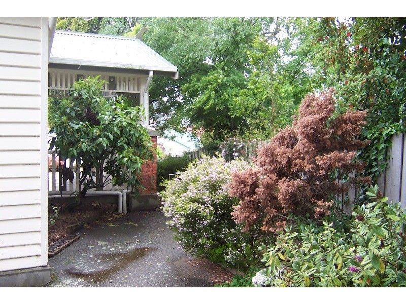 35 Connaught Cescent, West Launceston TAS 7250