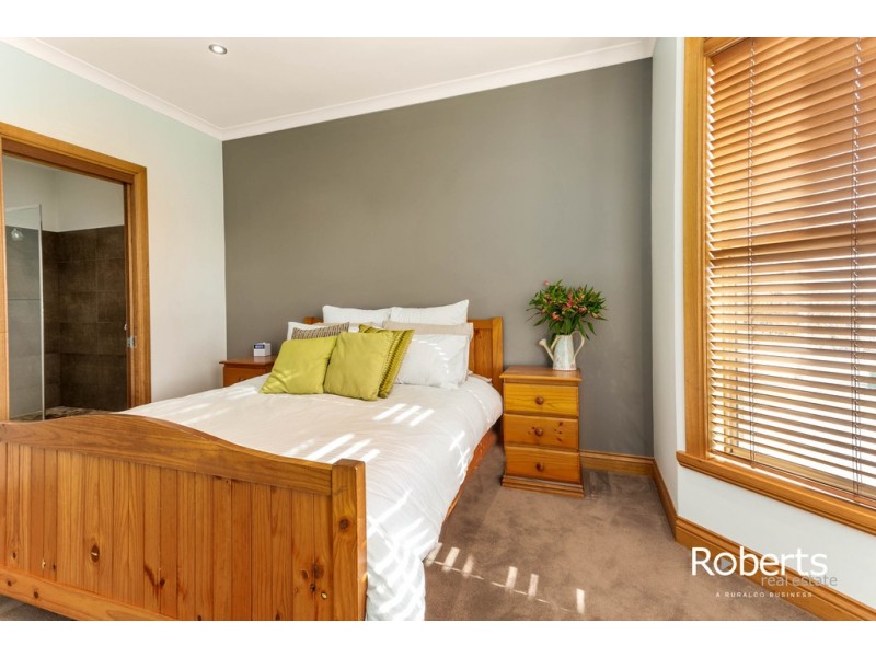 15 Comice Place, Newnham TAS 7248