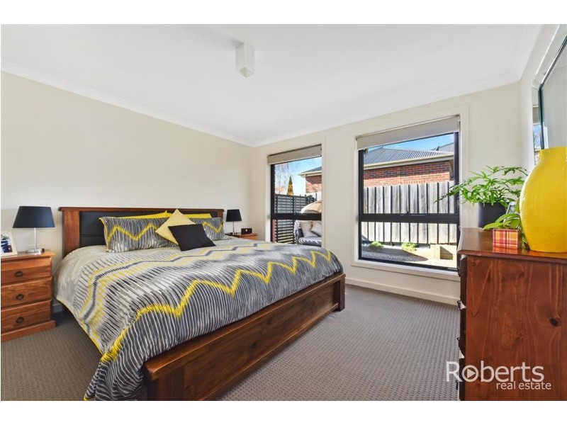 17 Comice Place, Newnham TAS 7248