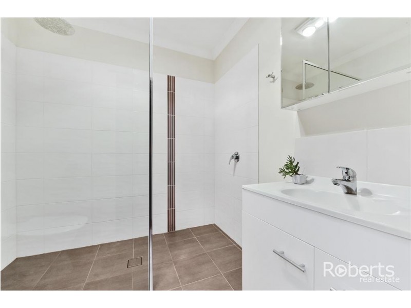 17 Comice Place, Newnham TAS 7248