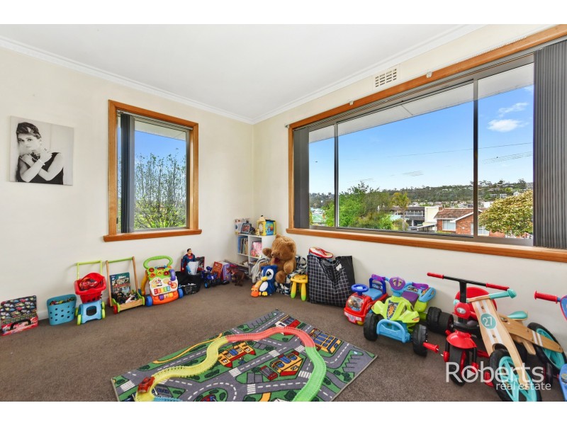 16 McHugh Street, Kings Meadows TAS 7249