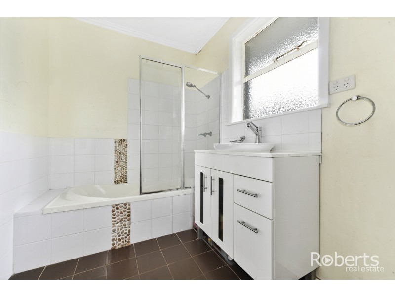 16 McHugh Street, Kings Meadows TAS 7249