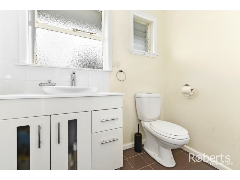 16 McHugh Street, Kings Meadows TAS 7249
