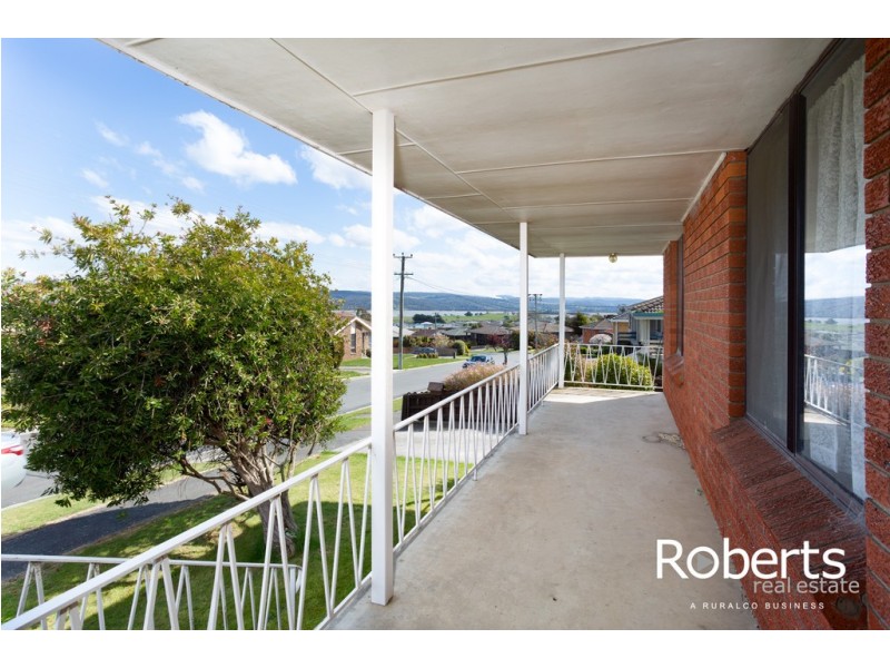 37 Bronzewing Ave, Newnham TAS 7248