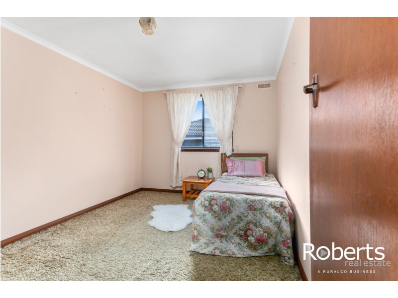 37 Bronzewing Ave, Newnham TAS 7248