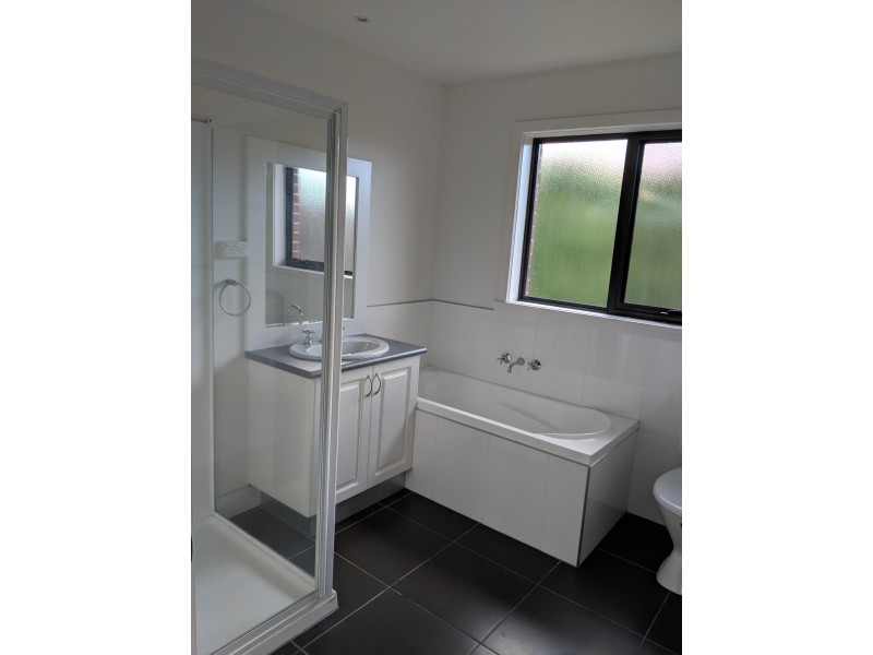 19 Bethune Place, Newnham TAS 7248