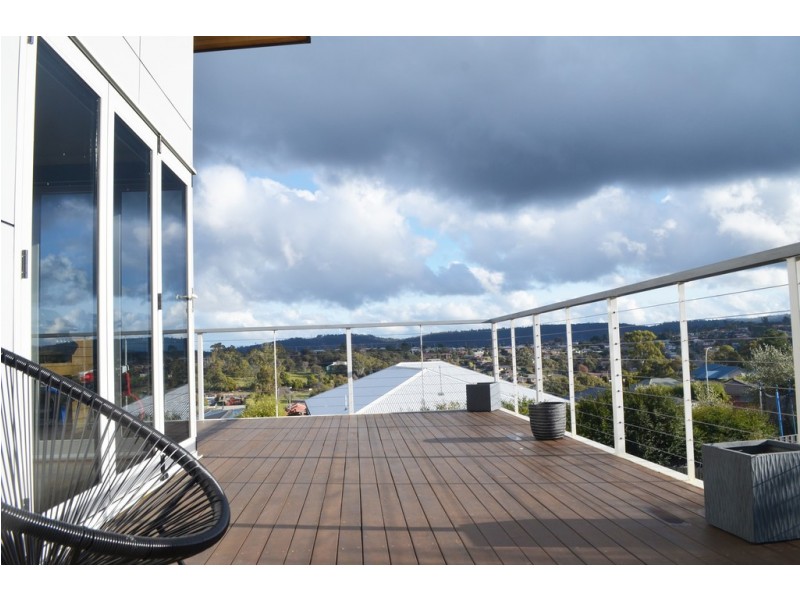 17 Pearce Street, Summerhill TAS 7250