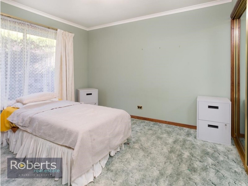 19 Delemere Crescent, Trevallyn TAS 7250