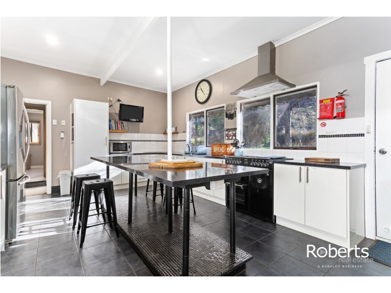 1876 Mole Creek Road, Mole Creek TAS 7304