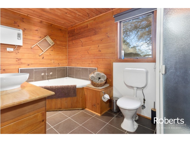 1876 Mole Creek Road, Mole Creek TAS 7304