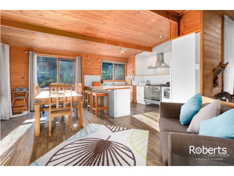 1876 Mole Creek Road, Mole Creek TAS 7304