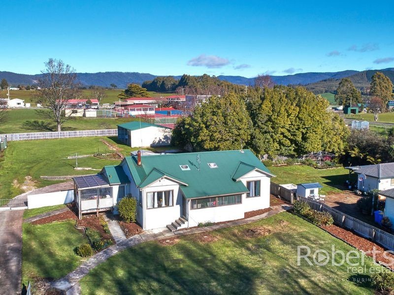 8 Main Street, Ringarooma TAS 7263