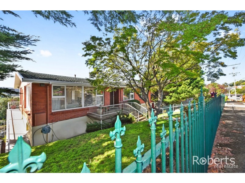 20 Riverside Drive, Riverside TAS 7250