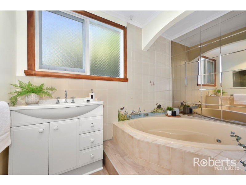 20 Riverside Drive, Riverside TAS 7250