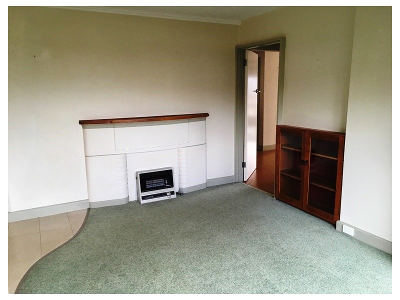16 Broadview Crescent, Trevallyn TAS 7250