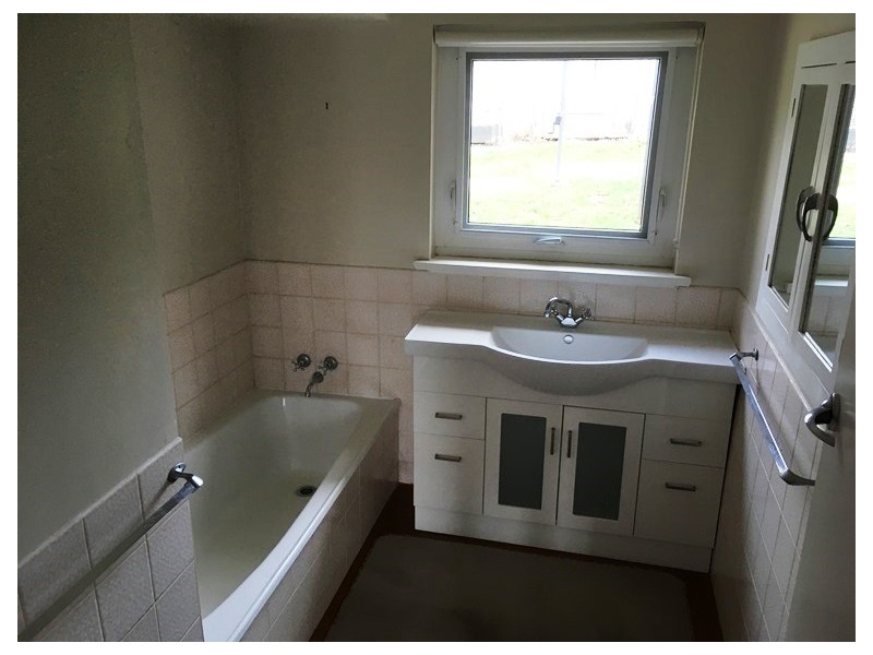 16 Broadview Crescent, Trevallyn TAS 7250