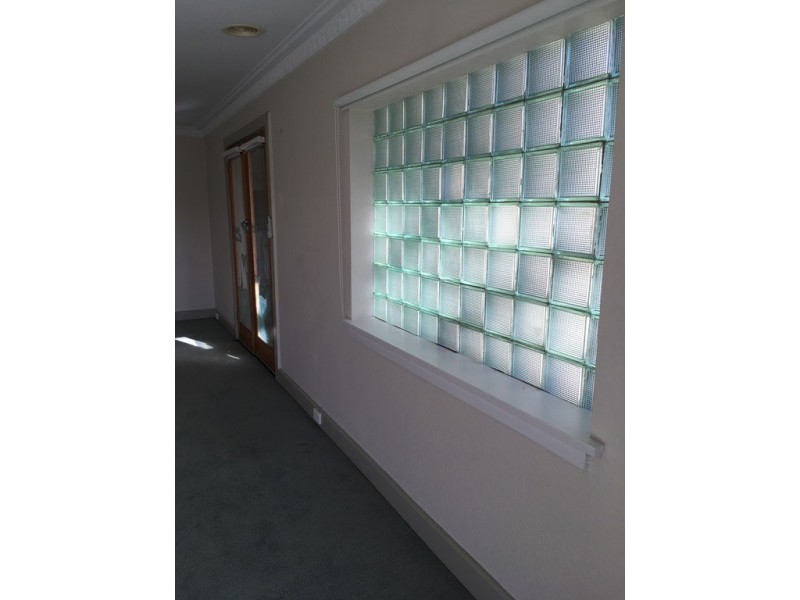 16 Broadview Crescent, Trevallyn TAS 7250