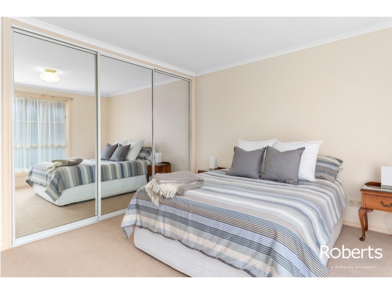 1/63 Benwerrin Cres, Norwood TAS 7250