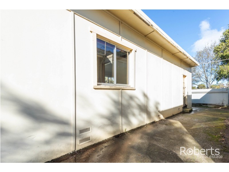 406 Gravelly Beach Road, Gravelly Beach TAS 7276