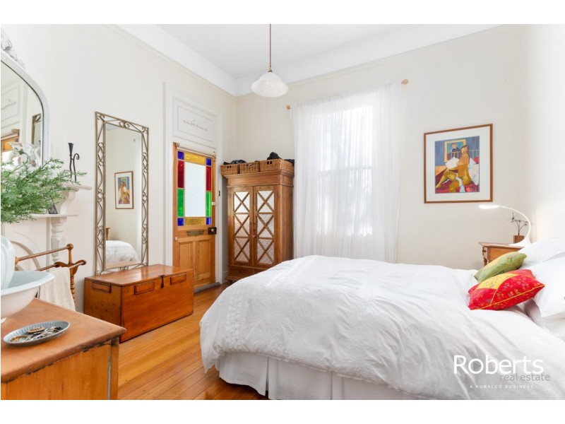 2 East Parade, Deloraine TAS 7304