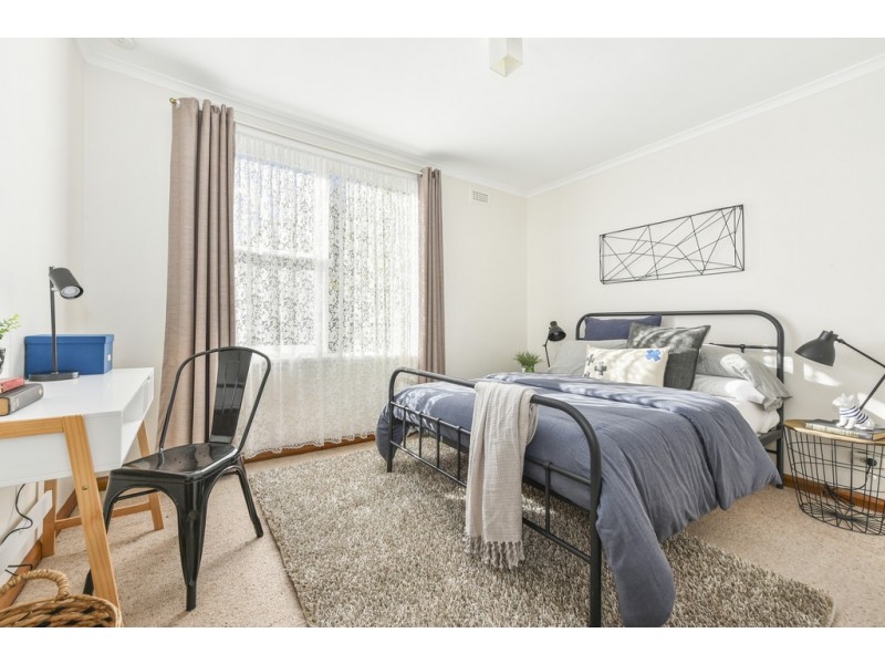 8 Tonga Place, Ravenswood TAS 7250