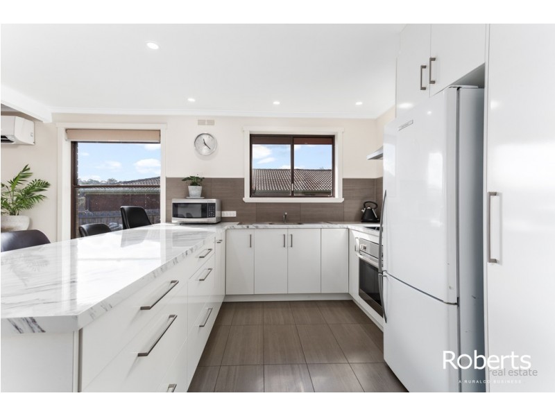 1/123 Viewbank Road, Newnham TAS 7248