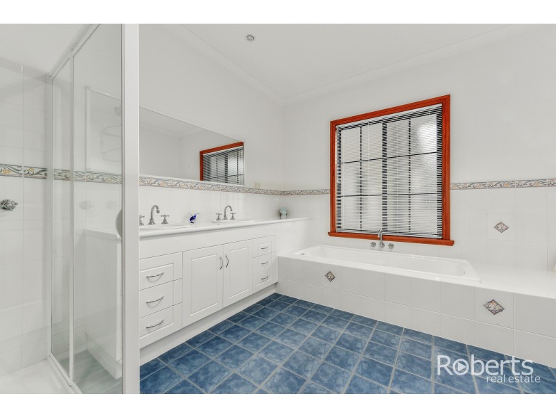 34 Tanner Dr, Legana TAS 7277