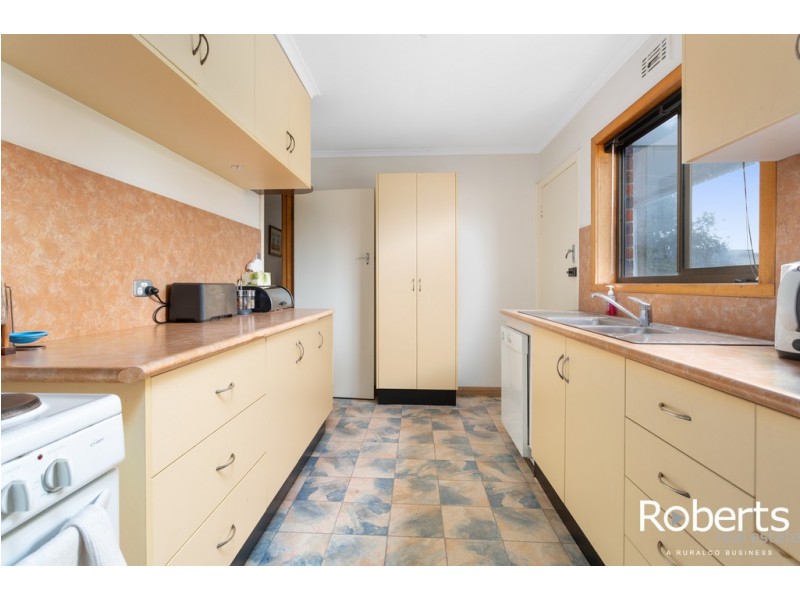 25 Summerdale Grove, Summerhill TAS 7250