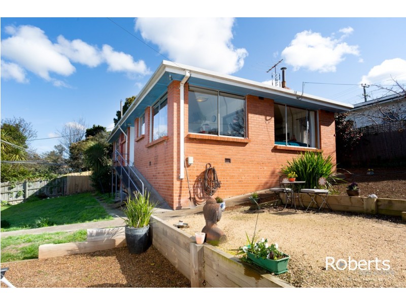 26B Gascoyne St, Kings Meadows TAS 7249