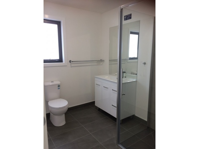 2/10 Summit Road, Trevallyn TAS 7250