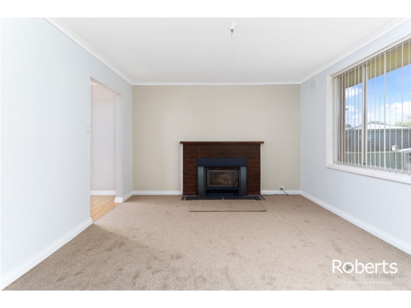 2 Parangana Place, Waverley TAS 7250
