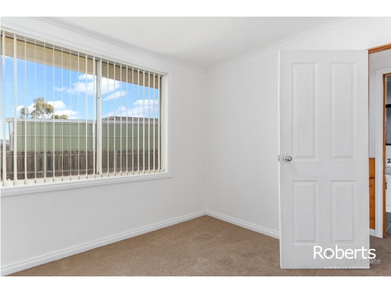 2 Parangana Place, Waverley TAS 7250