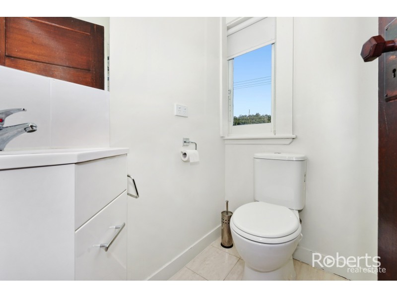 23A Hillside Cres, West Launceston TAS 7250