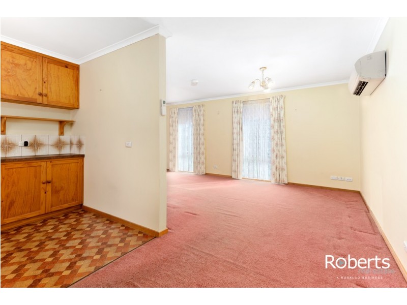 1/68 Franmaree Rd, Newnham TAS 7248