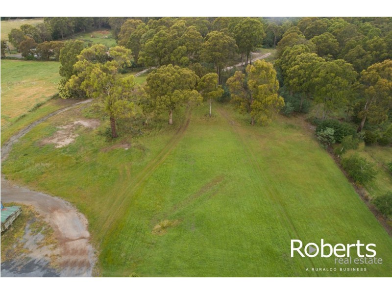 148 Freshwater Point Road, Legana TAS 7277