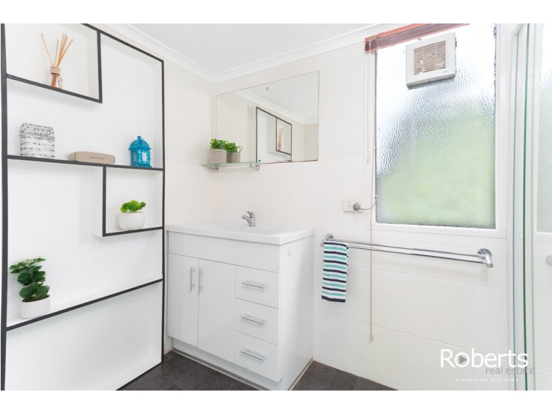 42 Myrtle Rd, Youngtown TAS 7249