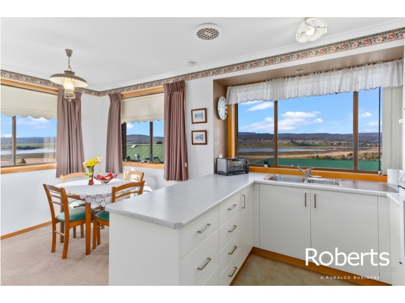 1 Winifred Circle, Riverside TAS 7250