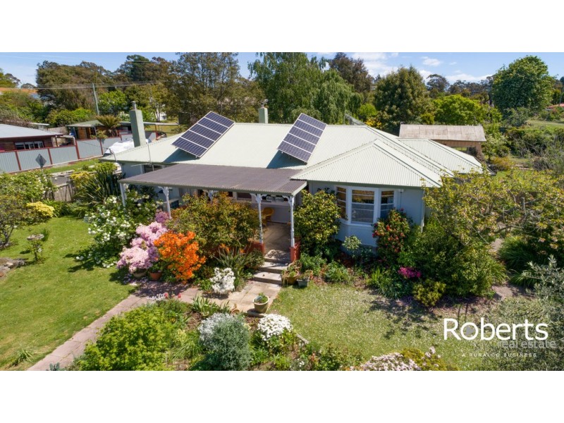 57 Beach Rd, Gravelly Beach TAS 7276