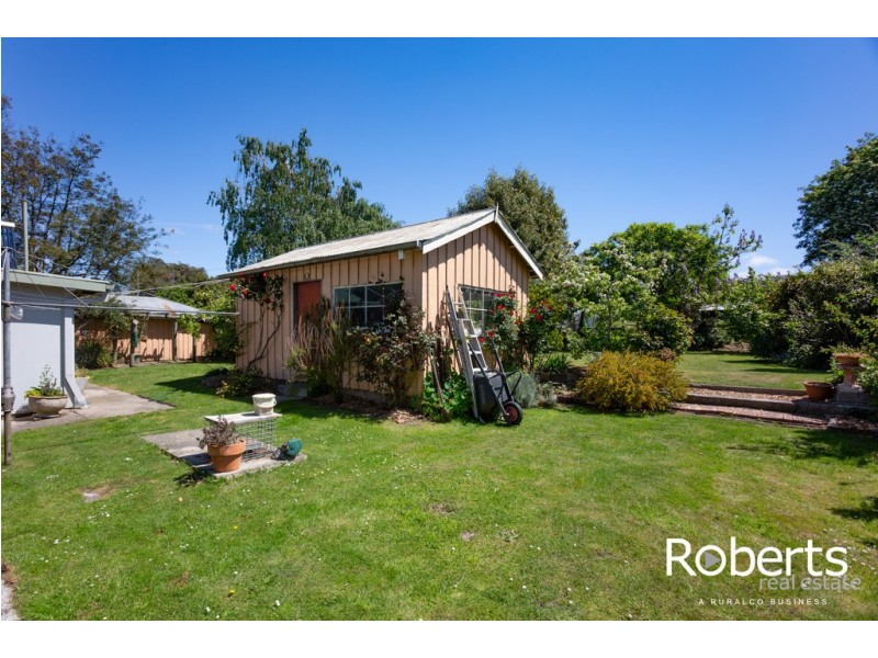 57 Beach Rd, Gravelly Beach TAS 7276