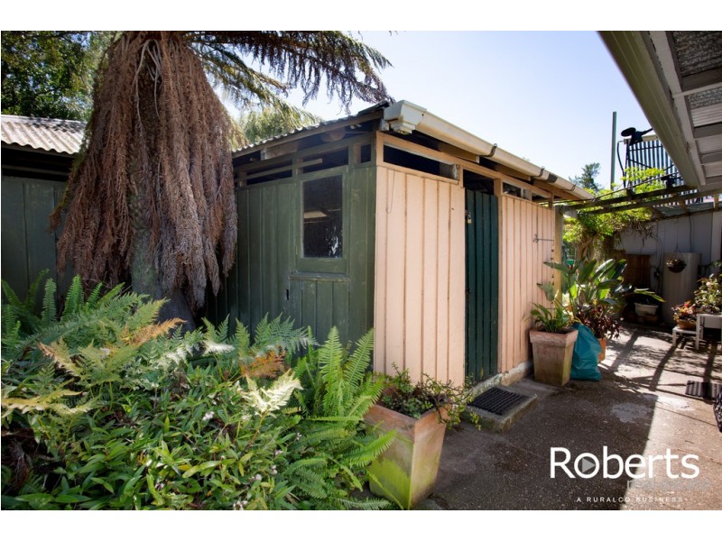 57 Beach Rd, Gravelly Beach TAS 7276