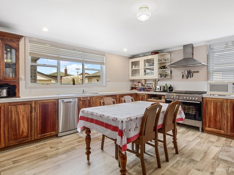 37 Ellenor Street, Scottsdale TAS 7260