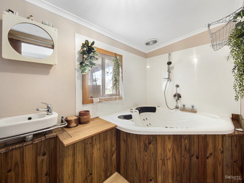 37 Ellenor Street, Scottsdale TAS 7260