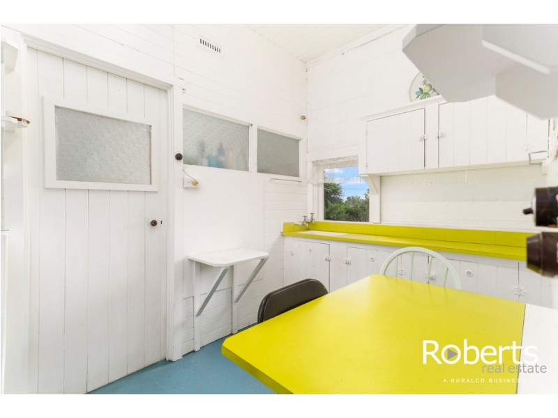 11 Neika Avenue, West Launceston TAS 7250