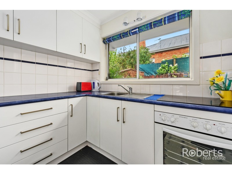 2/34 Douglas Street, Newstead TAS 7250