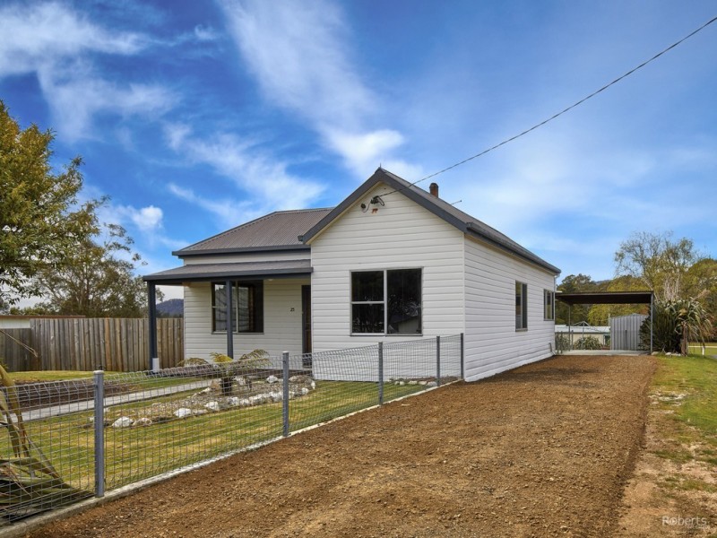 25 Albert Street, Branxholm TAS 7261