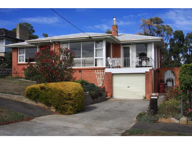 10 Redwood Crescent, Youngtown TAS 7249